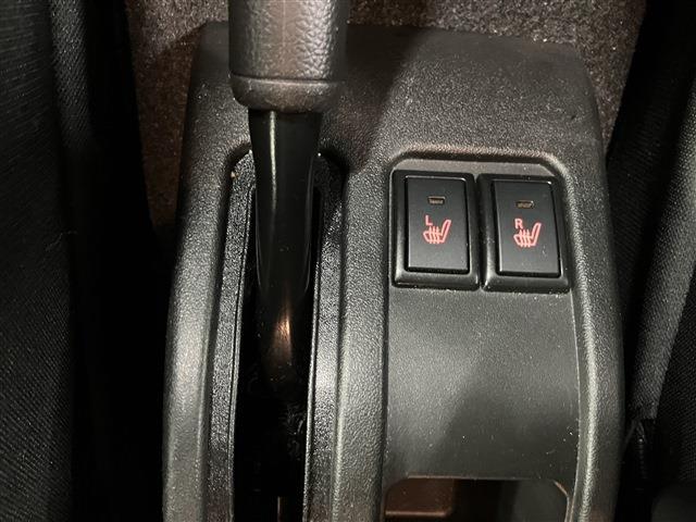 ジムニー ＸＣ　４ＷＤ　衝突軽減ブレーキ　レーンキープアシスト　ダウンヒルアシストコントロール　シートヒーター　純正アルミホイール　ウィンカーミラー　電動格納ミラー　ＬＥＤヘッドライト　フォグランプ　フロアマット（22枚目）