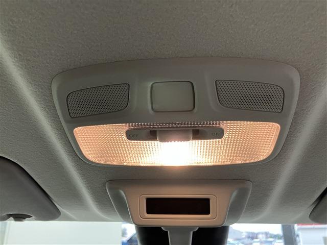 ジムニー ＸＣ　４ＷＤ　衝突軽減ブレーキ　レーンキープアシスト　ダウンヒルアシストコントロール　シートヒーター　純正アルミホイール　ウィンカーミラー　電動格納ミラー　ＬＥＤヘッドライト　フォグランプ　フロアマット（25枚目）