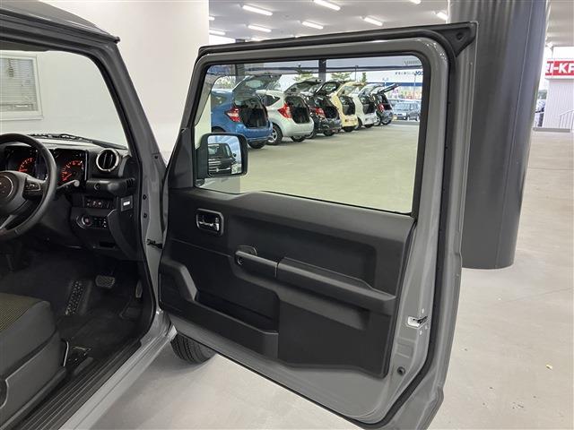 ジムニー ＸＣ　４ＷＤ　衝突軽減ブレーキ　レーンキープアシスト　ダウンヒルアシストコントロール　シートヒーター　純正アルミホイール　ウィンカーミラー　電動格納ミラー　ＬＥＤヘッドライト　フォグランプ　フロアマット（48枚目）