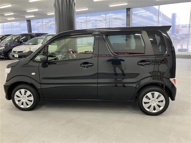 ワゴンＲ ＦＸ　５速ＭＴ　登録時走行距離４１８４ＫＭ　シートヒーター　衝突軽減ブレーキ　コーナーセンサー　レーンキープアシスト　スマートキー　プッシュスタート　電動格納ミラー　オートライト　ヘッドライトレベライザー（8枚目）