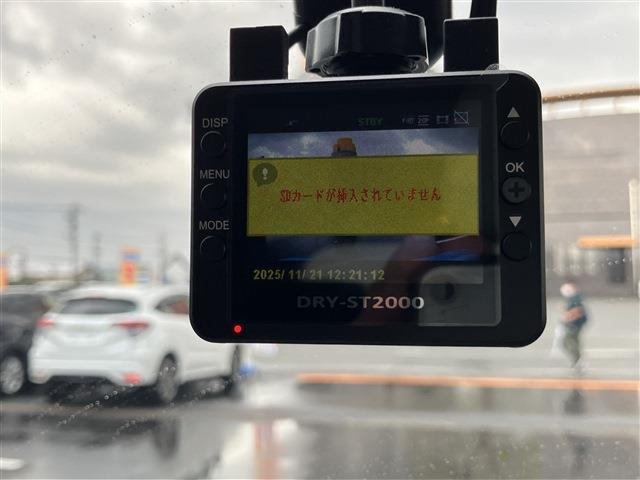 ハスラー Ｇ　４ＷＤ　社外ナビ　バックカメラ　ドライブレコーダー　Ｂｌｕｅｔｏｏｔｈ接続　衝突軽減ブレーキ　アイドリングストップ　ダウンヒルアシストコントロール　シートヒーター　フロアマット　ドアバイザー（13枚目）