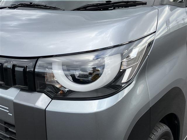 デリカミニ Ｇ　プレミアム　デジタルルームミラー　ＥＴＣ　純正９インチオーディオディスプレイ　シートヒーター　ステアリングヒーター　両側パワースライドドア　マイパイロット　純正１５インチＡＷ　フォグランプ　バックカメラ（13枚目）