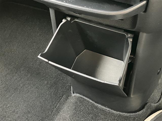 デリカミニ Ｇ　プレミアム　デジタルルームミラー　ＥＴＣ　純正９インチオーディオディスプレイ　シートヒーター　ステアリングヒーター　両側パワースライドドア　マイパイロット　純正１５インチＡＷ　フォグランプ　バックカメラ（36枚目）