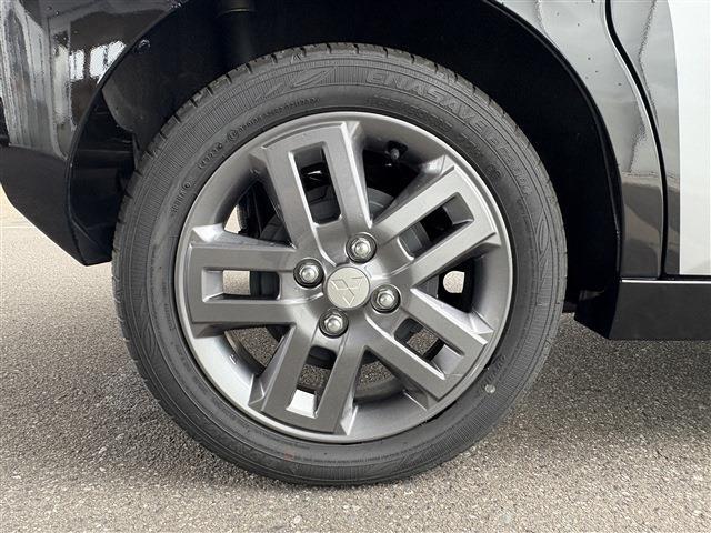 デリカミニ Ｔ　プレミアム　外ナビ　ハンズフリースライドドア　禁煙　全方位カメラ　　両側パワスラ　　ＥＴＣ　デジタルインナーミラー　ドラレコ前　マイパイロット　シートカバー　ＬＥＤライト　シートヒーター　ステアリングヒーター（44枚目）