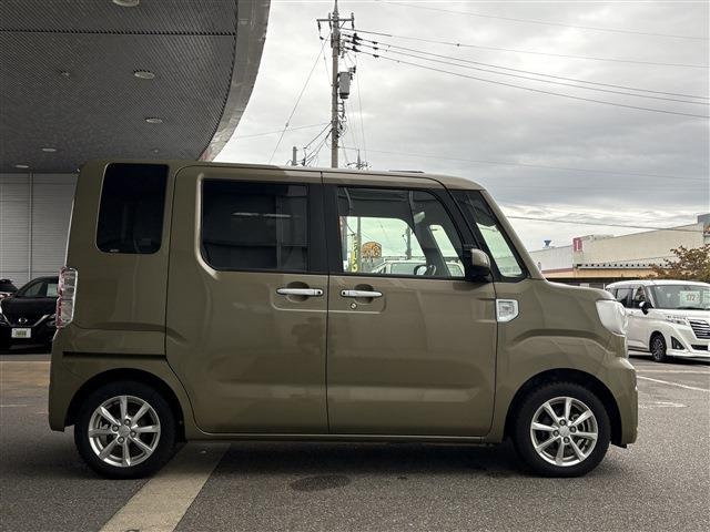 ウェイク Ｌ　ＳＡＩＩＩ　禁煙　外ナビ　バックカメラ　両側パワスラ　ＥＴＣ　衝突軽減ブレーキ　オートハイビーム　プッシュスタート　スマートキー（4枚目）