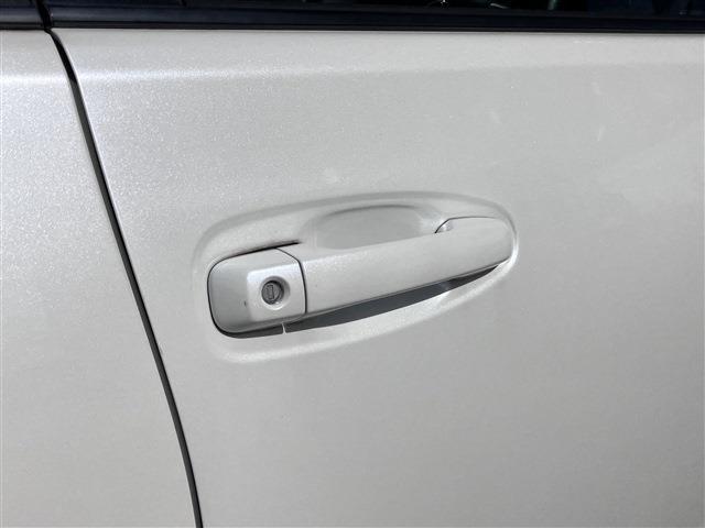 TOYOTA LAND CRUISER PRADO TX ARGENTO CROSS