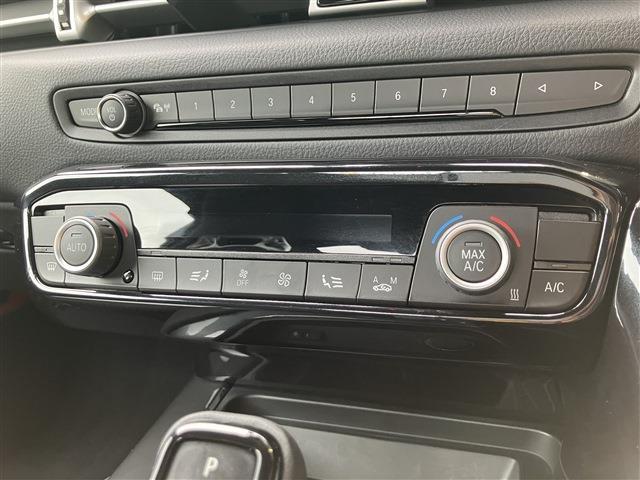 スープラ ＳＺ　★純正ナビ／フルセグ★バックカメラ★ＬＥＤヘッドライト★純正１７インチアルミホイール★スマートキー★ブラインドスポットモニター★レーダークルーズコントロール（7枚目）