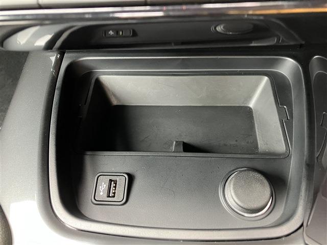 スープラ ＳＺ　★純正ナビ／フルセグ★バックカメラ★ＬＥＤヘッドライト★純正１７インチアルミホイール★スマートキー★ブラインドスポットモニター★レーダークルーズコントロール（8枚目）