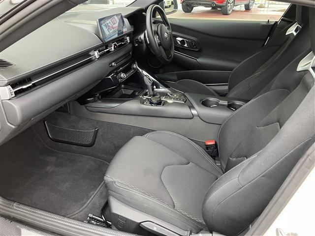 スープラ ＳＺ　★純正ナビ／フルセグ★バックカメラ★ＬＥＤヘッドライト★純正１７インチアルミホイール★スマートキー★ブラインドスポットモニター★レーダークルーズコントロール（20枚目）