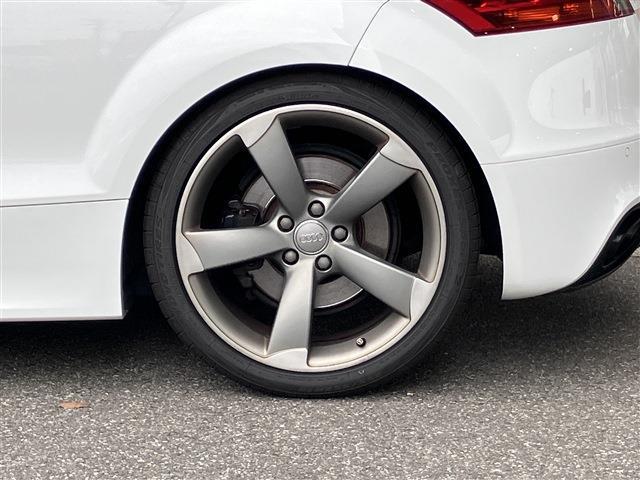 ＴＴ ＲＳプラスクーペ 　クワトロ（10枚目）