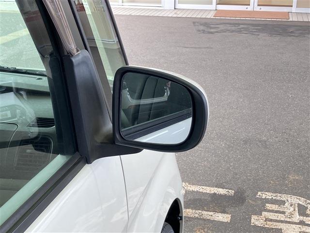 タント Ｌ　ＳＡＩＩＩ　４ＷＤ　両側スライドドア　アイドリングストップ　キーレス　フルセグＴＶ　ナビ　バックカメラ（12枚目）