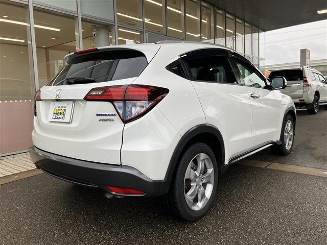 ヴェゼル ハイブリッドX・Lパッケージ 4WD(7枚目)