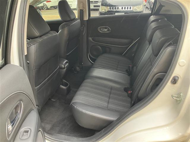 ヴェゼル ハイブリッドX・Lパッケージ 4WD(13枚目)