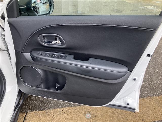 ヴェゼル ハイブリッドX・Lパッケージ 4WD(21枚目)