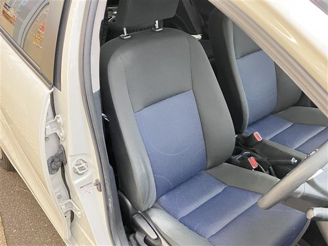 アクア Ｓ　ハイブリッド　純正ホイール　スマートキー　ＥＴＣ　ナビ　フルセグＴＶ　バックカメラ　シートヒーター（20枚目）