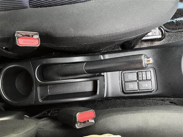 アクア Ｓ　ハイブリッド　純正ホイール　スマートキー　ＥＴＣ　ナビ　フルセグＴＶ　バックカメラ　シートヒーター（41枚目）