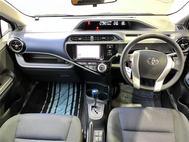 アクア Ｓ　ハイブリッド　純正ホイール　スマートキー　ＥＴＣ　ナビ　フルセグＴＶ　バックカメラ　シートヒーター（43枚目）