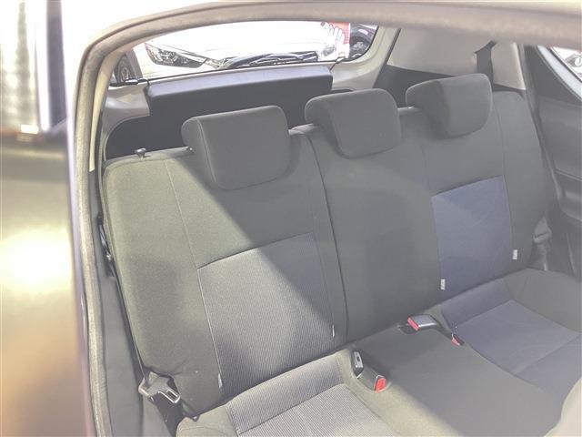 アクア Ｓ　ハイブリッド　純正ホイール　スマートキー　ＥＴＣ　ナビ　フルセグＴＶ　バックカメラ　シートヒーター（47枚目）