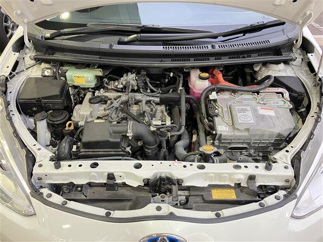 アクア Ｓ　ハイブリッド　純正ホイール　スマートキー　ＥＴＣ　ナビ　フルセグＴＶ　バックカメラ　シートヒーター（57枚目）