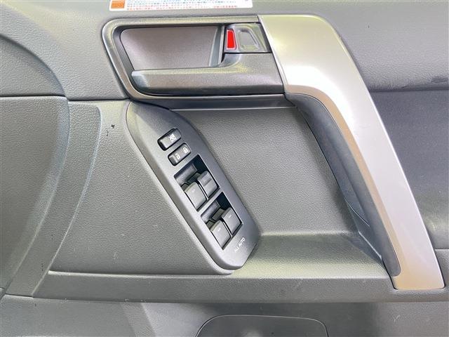ランドクルーザープラド TX ディーゼル4WD(22枚目)