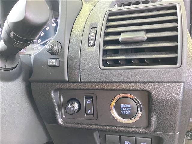 ランドクルーザープラド TX ディーゼル4WD(31枚目)