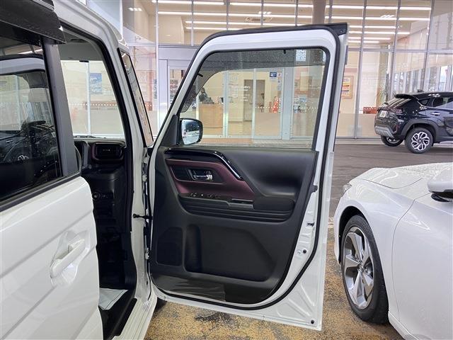 スペーシアカスタム ハイブリッドＧＳ　４ＷＤ★ハイブリッド★片側電動スライドドア★純正アルミホイール★パワーウィンドウ★フォグランプ★シートヒーター★ＬＥＤ（16枚目）