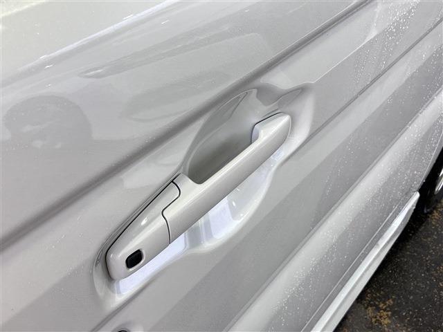 スペーシアカスタム ハイブリッドＧＳ　４ＷＤ★ハイブリッド★片側電動スライドドア★純正アルミホイール★パワーウィンドウ★フォグランプ★シートヒーター★ＬＥＤ（17枚目）