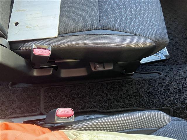 �W���ԗ��͒S���҂����I�����ǎ��Ȃ��Ԃ݂̂��񋟂��Ă���܂��B