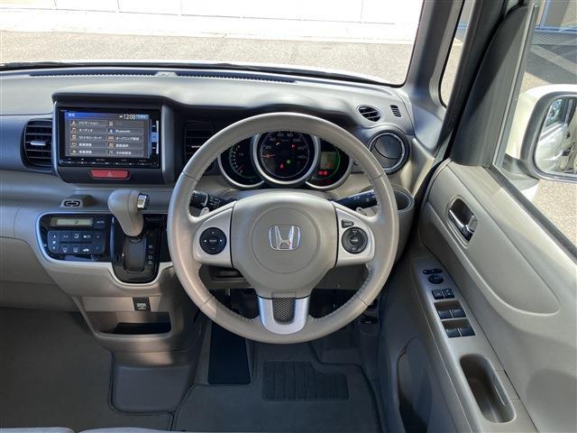 N-BOX G・ターボLパッケージ 純正ナビ★フルセグTV★バックカメラ★両側電動スライドドア★純正アルミホイール★スマートキー★プッシュスタート★ETC★パワーウィンドウ★フロアマット★横滑り防止装置(42枚目)