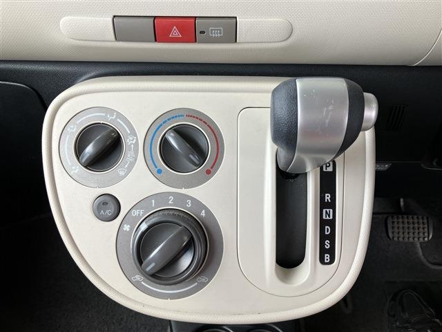 ミラココア ココアＬ　★ナビ★ＴＶ★ＥＴＣ★キーレス★ベンチシート★パワーウィンドウ★フロアマット★純正アルミホイール★フォグランプ（11枚目）