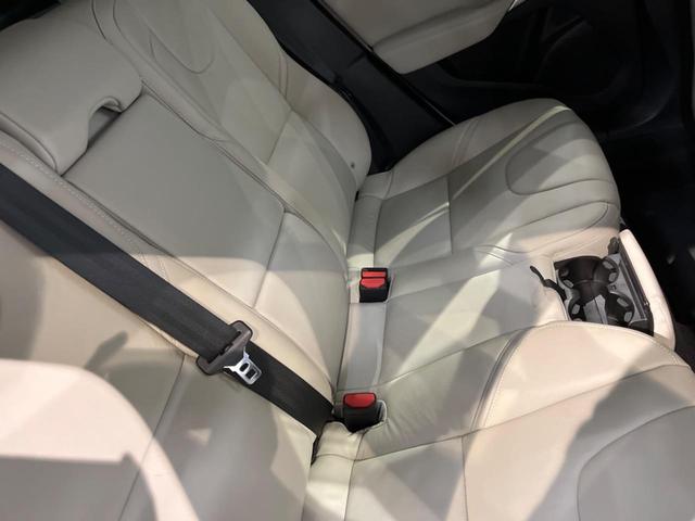 Ｖ４０ Ｔ３　インスクリプション　認定中古車　本革シート　ｈａｒｍａｎ／ｋａｒｄｏｎ　衝突被害軽減ブレーキ　アダプティブクルーズコントロール　シートヒーター　メモリー機能付パワーシート　バックカメラ（46枚目）