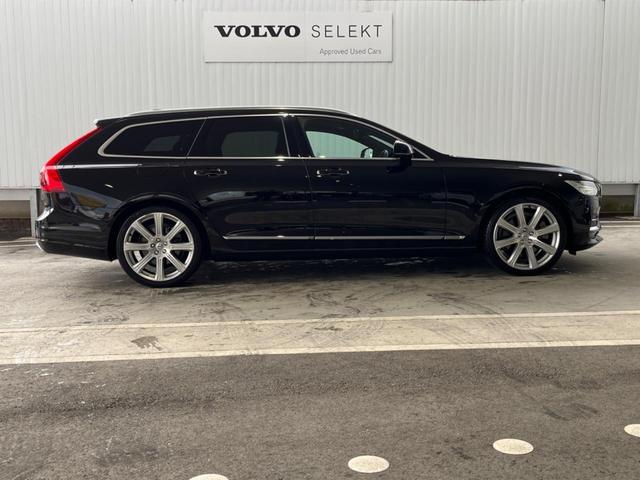 Ｖ９０ Ｔ６　ＡＷＤ　インスクリプション　Ｂ＆Ｗプレミアムサウンド　ナッパレザーシート　パノラマガラスサンルーフ　アダプティブクルーズコントロール　衝突被害軽減ブレーキ　禁煙車　マッサージ機能付きシート　３６０ビューカメラ（20枚目）