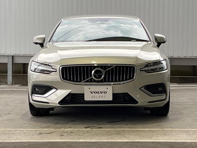 Ｓ６０ Ｔ５　インスクリプション　認定中古車　ｈａｒｍａｎ／ｋａｒｄｏｎ　インテリセーフ　禁煙車　３６０°ビューカメラ　純正９インチナビ　シートヒーター・ベンチレーション　メモリー機能付きパワーシート　ＥＴＣ（16枚目）