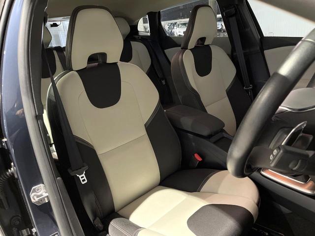 V40 クロスカントリー T5 AWD モメンタム インテリセーフ レーダークルーズ 禁煙車 シートヒーター パワーシート 純正ナビ バックカメラ Bluetooth トールハンマーLEDヘッド ブラインドスポットインフォメーション(12枚目)