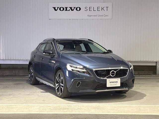 V40 クロスカントリー T5 AWD モメンタム インテリセーフ レーダークルーズ 禁煙車 シートヒーター パワーシート 純正ナビ バックカメラ Bluetooth トールハンマーLEDヘッド ブラインドスポットインフォメーション(19枚目)