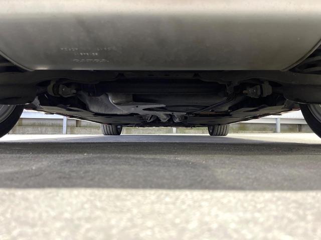 V40 D4 インスクリプション 純正ナビ 白革シート harman/kardon パイロットアシスト バックカメラ フルセグTV LEDヘッドライト ブラインドスポットインフォメーション 純正17インチアルミホイール ETC(24枚目)