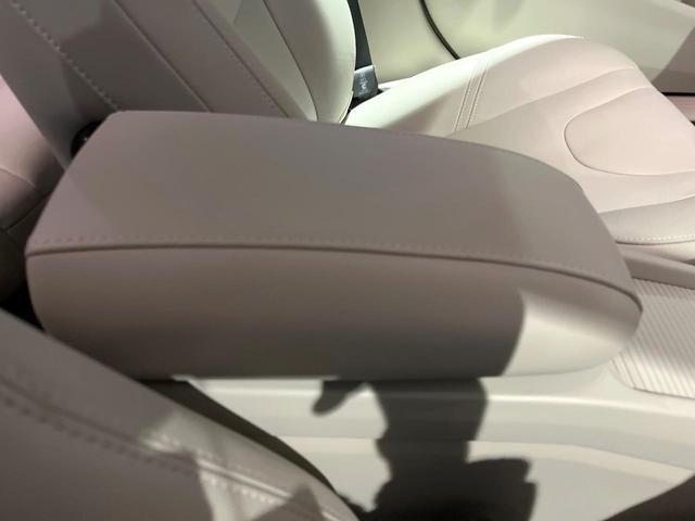 V40 D4 インスクリプション 純正ナビ 白革シート harman/kardon パイロットアシスト バックカメラ フルセグTV LEDヘッドライト ブラインドスポットインフォメーション 純正17インチアルミホイール ETC(38枚目)