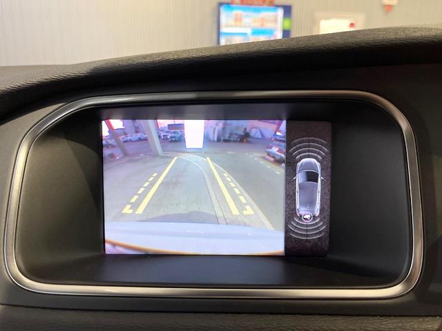 Ｖ４０ Ｔ４　スポーツ　純正ナビ　シートヒーター　パワーシート　レーダークルーズコントロール　バックカメラ　ＨＩＤヘッドライト　フルセグＴＶ　純正１７インチアルミホイール（5枚目）