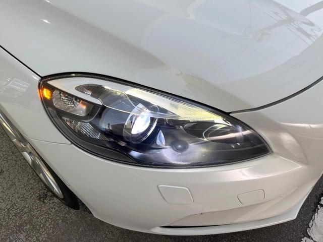 Ｖ４０ Ｔ４　スポーツ　純正ナビ　シートヒーター　パワーシート　レーダークルーズコントロール　バックカメラ　ＨＩＤヘッドライト　フルセグＴＶ　純正１７インチアルミホイール（15枚目）