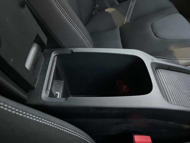 Ｖ４０ Ｔ４　スポーツ　純正ナビ　シートヒーター　パワーシート　レーダークルーズコントロール　バックカメラ　ＨＩＤヘッドライト　フルセグＴＶ　純正１７インチアルミホイール（39枚目）