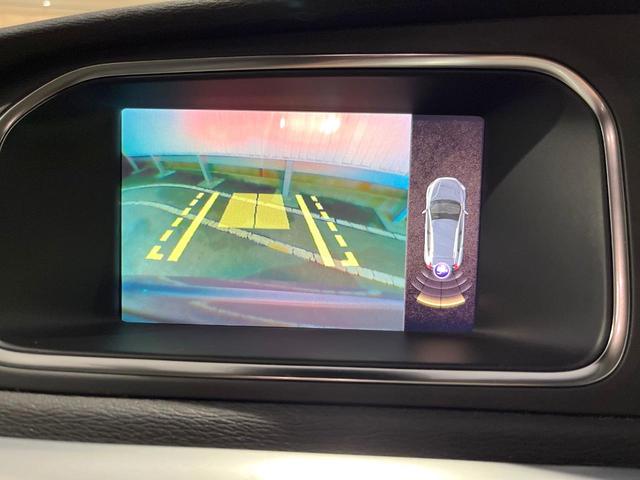 Ｖ４０ クロスカントリー　Ｔ５　ＡＷＤ　サマム　白革シート　ｈａｒｍａｎ／ｋａｒｄｏｎ　衝突被害軽減ブレーキ　レーダークルーズ　純正ナビ　全席シートヒーター　前席パワーシート　純正１８インチアルミ　バックカメラ　Ｂｌｕｅｔｏｏｔｈ（8枚目）