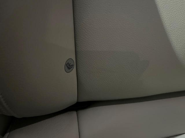 Ｖ４０ クロスカントリー　Ｔ５　ＡＷＤ　サマム　白革シート　ｈａｒｍａｎ／ｋａｒｄｏｎ　衝突被害軽減ブレーキ　レーダークルーズ　純正ナビ　全席シートヒーター　前席パワーシート　純正１８インチアルミ　バックカメラ　Ｂｌｕｅｔｏｏｔｈ（48枚目）