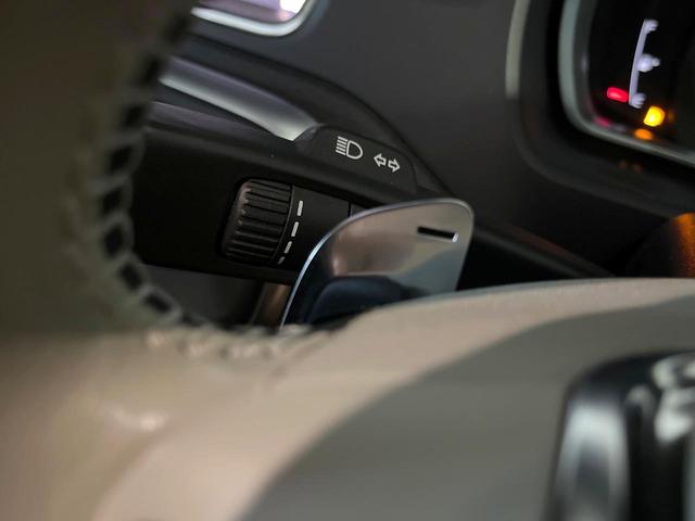 Ｖ４０ クロスカントリー　Ｔ５　ＡＷＤ　サマム　白革シート　ｈａｒｍａｎ／ｋａｒｄｏｎ　衝突被害軽減ブレーキ　レーダークルーズ　純正ナビ　全席シートヒーター　前席パワーシート　純正１８インチアルミ　バックカメラ　Ｂｌｕｅｔｏｏｔｈ（53枚目）