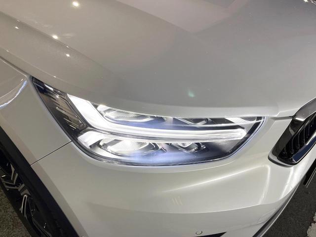 ＸＣ４０ Ｂ４　ＡＷＤ　インスクリプション　認定中古車　サンルーフ　アンバーレザーシート　ｈａｒｍａｎ／ｋａｒｄｏｎ　３６０°ビューカメラ　シートヒーター　１９インチアルミ　パイロットアシスト　レーダークルーズ　インテリセーフ　禁煙車（20枚目）