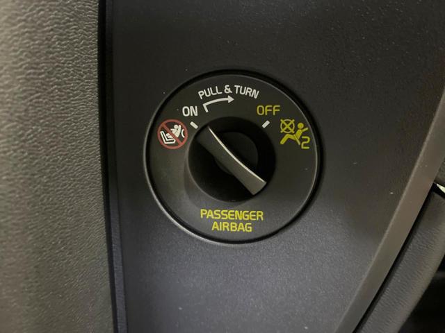 ＸＣ４０ Ｂ４　ＡＷＤ　インスクリプション　認定中古車　サンルーフ　アンバーレザーシート　ｈａｒｍａｎ／ｋａｒｄｏｎ　３６０°ビューカメラ　シートヒーター　１９インチアルミ　パイロットアシスト　レーダークルーズ　インテリセーフ　禁煙車（42枚目）