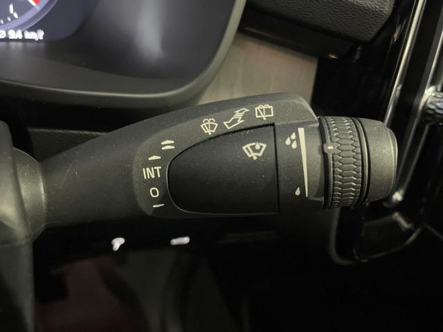 ＸＣ４０ Ｂ４　ＡＷＤ　インスクリプション　認定中古車　サンルーフ　アンバーレザーシート　ｈａｒｍａｎ／ｋａｒｄｏｎ　３６０°ビューカメラ　シートヒーター　１９インチアルミ　パイロットアシスト　レーダークルーズ　インテリセーフ　禁煙車（51枚目）