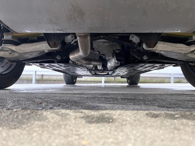 ＸＣ６０ アルティメット　Ｂ５　ＡＷＤ　認定中古車　サンルーフ　白革シート　グーグル搭載ナビ　ｈａｒｍａｎｋａｒｄｏｎオーディオ　アダプティブクルーズコントロール　シートベンチレーション　シートヒーター　パワーバックドア　ＬＥＤヘッドライト（29枚目）