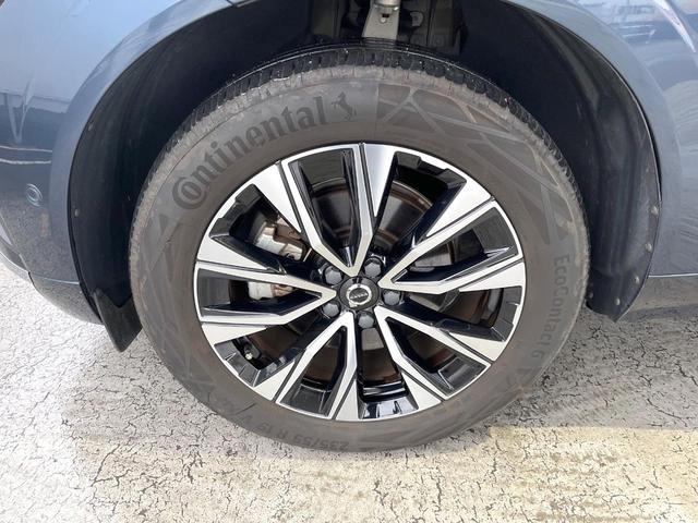 ＸＣ６０ アルティメット　Ｂ５　ＡＷＤ　認定中古車　サンルーフ　白革シート　グーグル搭載ナビ　ｈａｒｍａｎｋａｒｄｏｎオーディオ　アダプティブクルーズコントロール　シートベンチレーション　シートヒーター　パワーバックドア　ＬＥＤヘッドライト（31枚目）