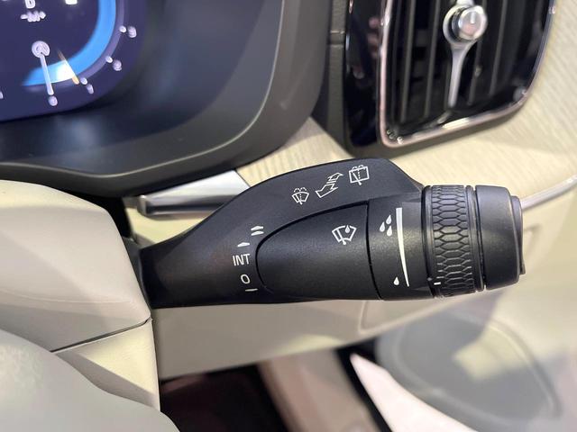 ＸＣ６０ アルティメット　Ｂ５　ＡＷＤ　認定中古車　サンルーフ　白革シート　グーグル搭載ナビ　ｈａｒｍａｎｋａｒｄｏｎオーディオ　アダプティブクルーズコントロール　シートベンチレーション　シートヒーター　パワーバックドア　ＬＥＤヘッドライト（56枚目）