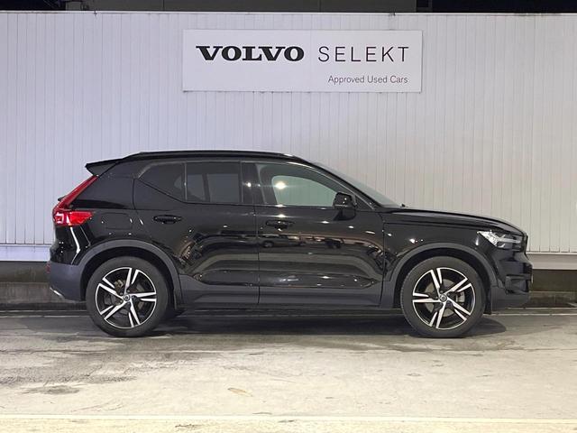 ＸＣ４０ Ｔ４　ＡＷＤ　Ｒデザイン　認定中古車　サンルーフ　ｈａｒｍａｎ／ｋａｒｄｏｎ　純正９型ナビ　３６０°ビューカメラ　アダプティブクルーズコントロール　全席シートヒーター　前席パワーシート　パワーバックドア（25枚目）